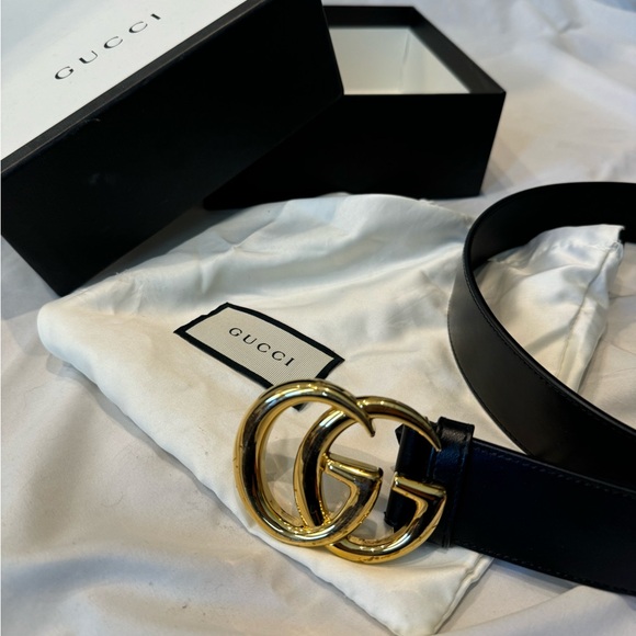 Gucci belt, slightly used, G